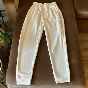 Zara’s Woman’s Joggers